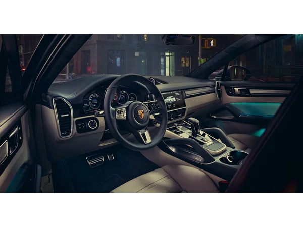 porsche cayenne coupe cayenne-coupe-black-edition interior